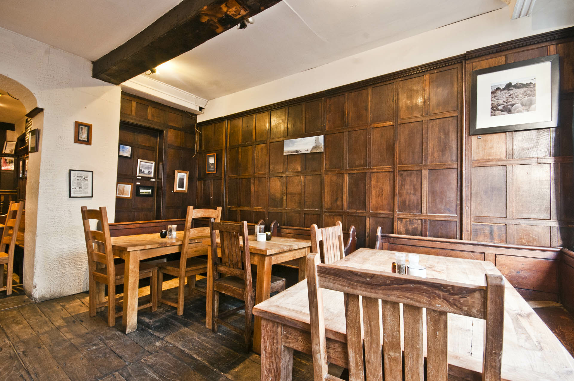 Hotel Gales Wine Bar à Llangollen Extérieur photo